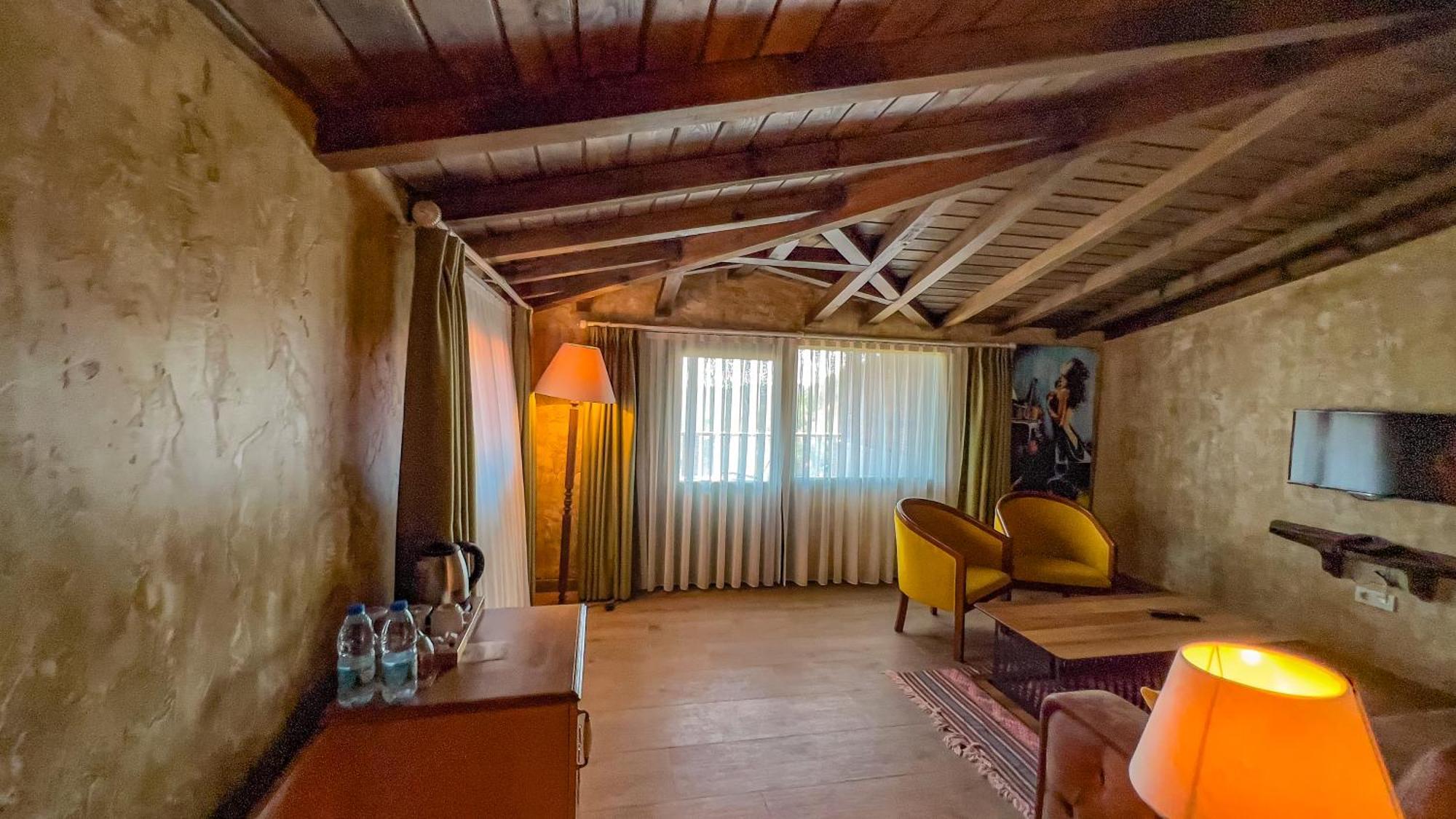 Kazdagi Atila Bey Konagi Hotel Ayvacik Екстериор снимка