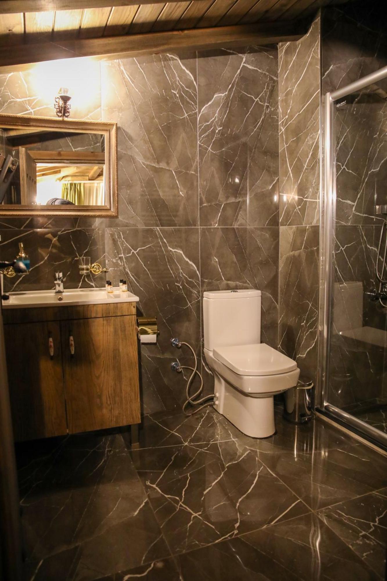 Kazdagi Atila Bey Konagi Hotel Ayvacik Екстериор снимка