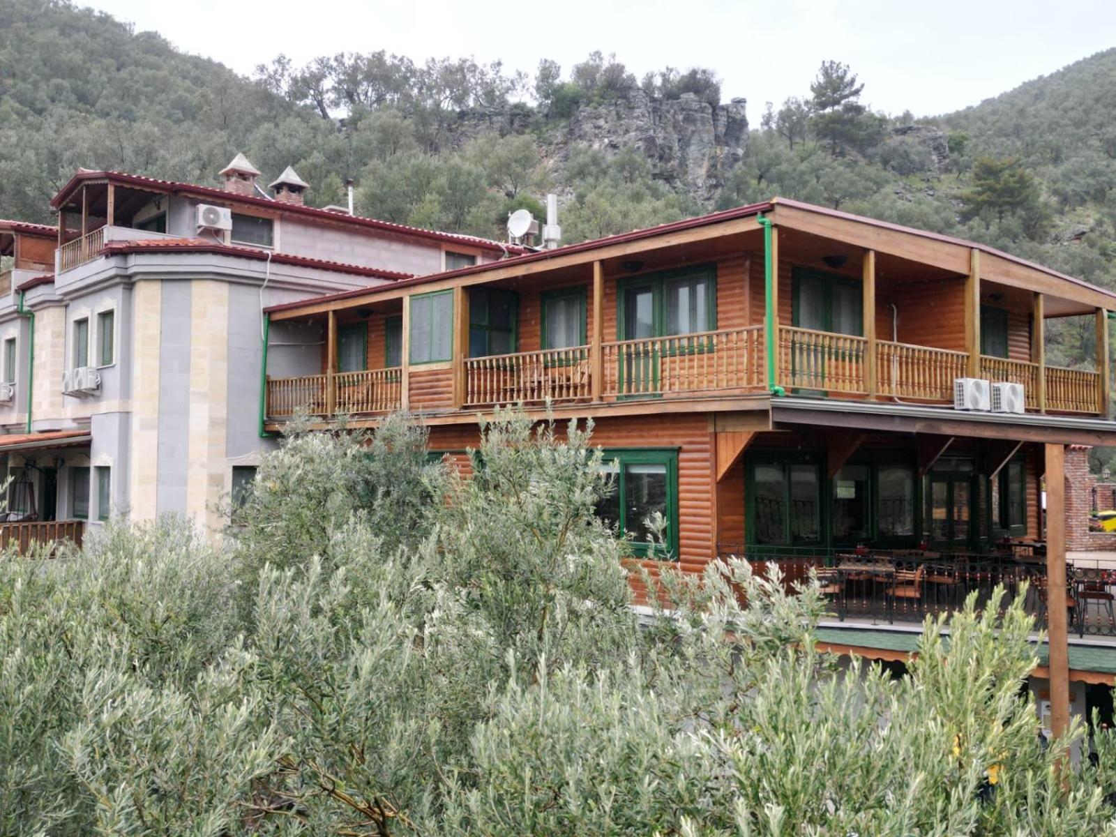 Kazdagi Atila Bey Konagi Hotel Ayvacik Екстериор снимка